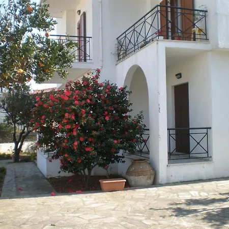 Apartment Karagiozos Studios & *
