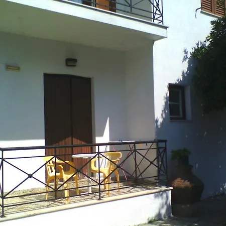 Apartament Karagiozos &
