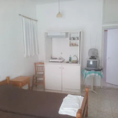 Karagiozos Studios & Skopelos Town