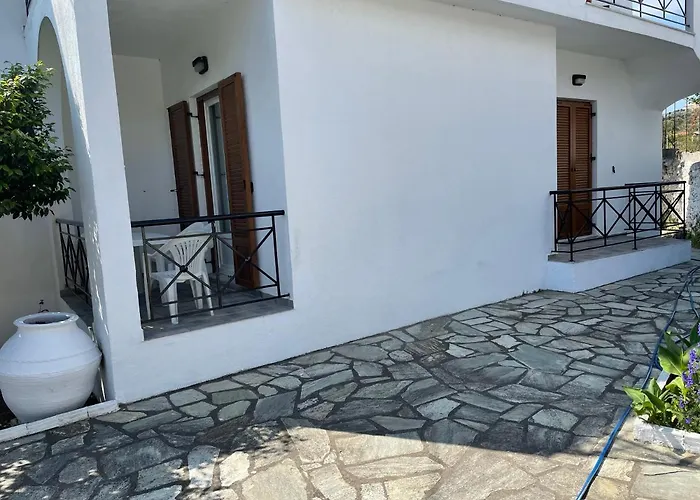 Karagiozos Studios & Skopelos Town