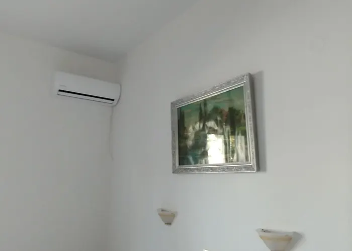 Karagiozos & Apartman *