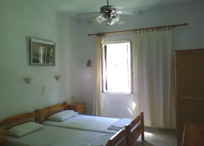 Karagiozos & Apartman *