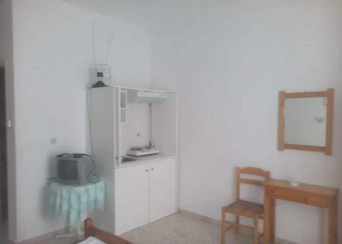 Karagiozos Studios & Skopelos Town